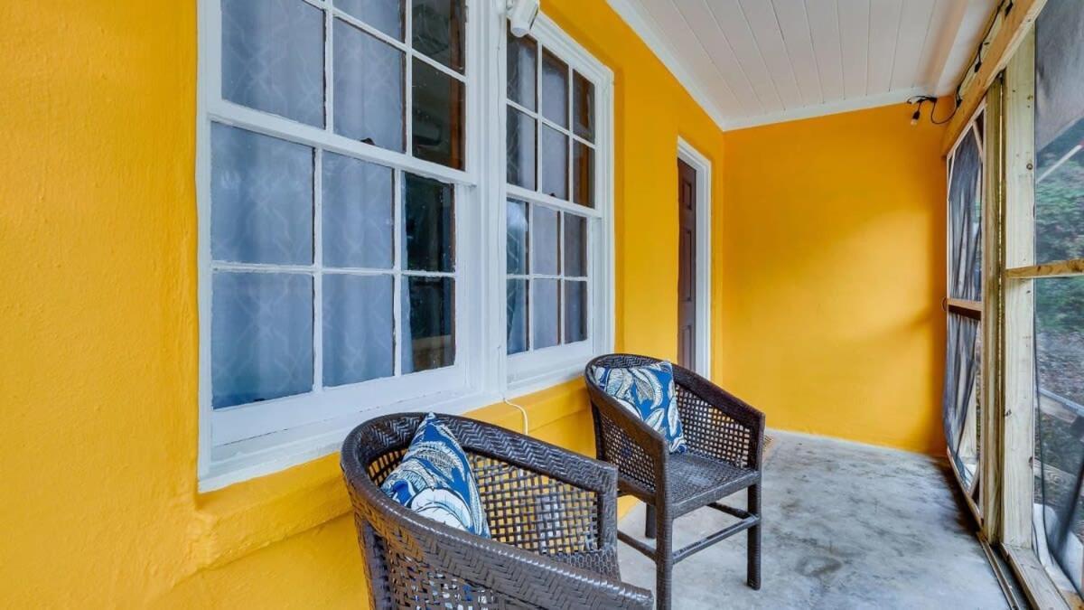 Retro Rainbow At Herb River-Highlighter Hideaway #5 Savannah Extérieur photo