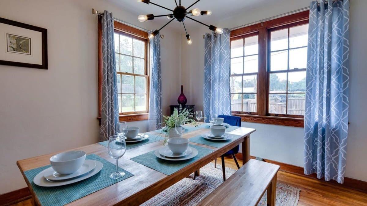 Retro Rainbow At Herb River-Highlighter Hideaway #5 Savannah Extérieur photo